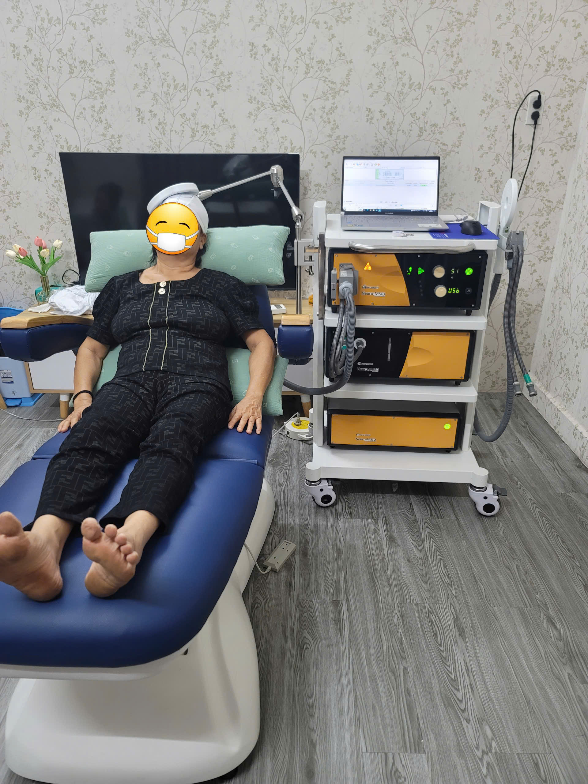 Kích thích từ trường xuyên sọ Hà Nội